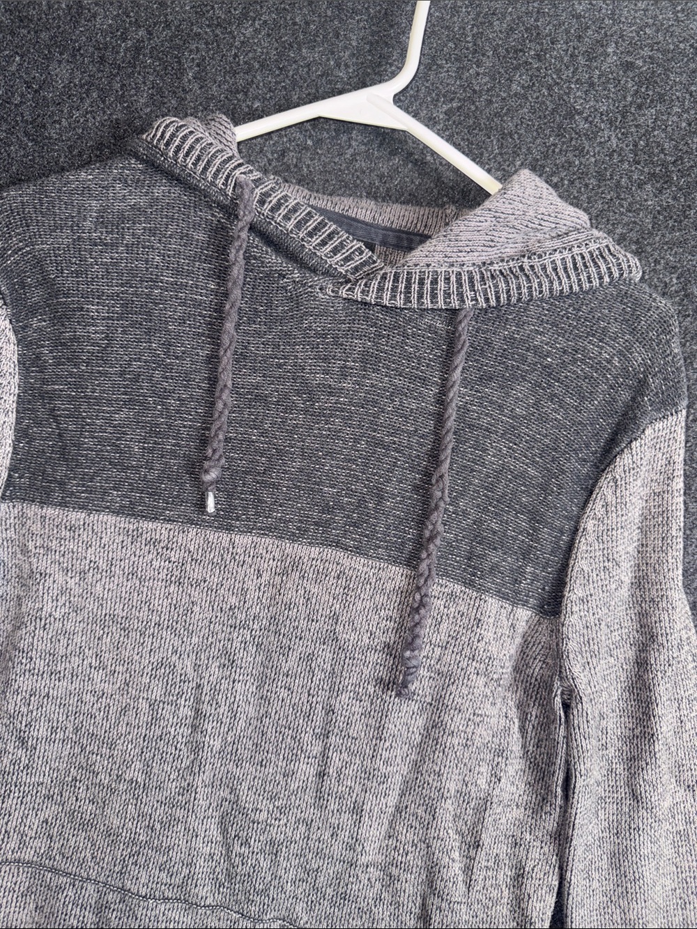 Dravus Mens Gray Colorblock Knit Hoodie Sweater Small Pullover Drawstring